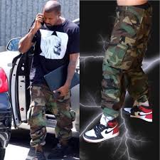 • 50 млн просмотров 1 год назад. Vintage Travis Scott Front Pockets Camo Tactical Pants Cargo Pants