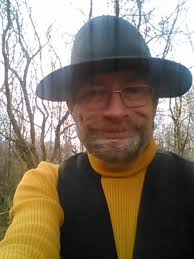 Broad Quay 1843 vs 1907. The only clue is the dividing wall