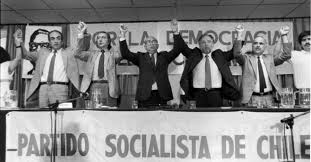 Se les recomienda a nuestros usuarios, confirmar los horarios de atención a través de los canales oficiales de cada institución haciendo clic en el botón más información. El Quiebre De Los Socialistas En 1979 Y Su Reunificacion Una Decada Despues Interferencia