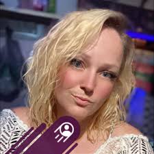 Is there a church with a bus or van that comes out to the Hickory Grove  area to pick up kids?