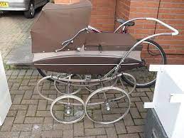 Large Old Pedigree Pram Needs Tlc Look Barnvagnar Vagnar