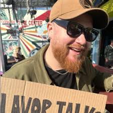 If you want your team to treat each day like the Super Bowl, show them this  clip. It's from the Netflix series “The Bear”. Without boring you, the man  in white was