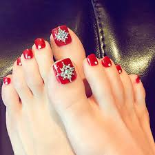 Practice yourself and make use of your skills to try different methods of creating. 20 Easy To Do Toe Nail Art Design Ideas For 2019