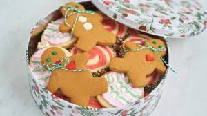 Download 127,857 christmas cookie images and stock photos. Classic Christmas Cookie Recipes To Bake This Year Gingerbread Men Sugar Cookies And More Newsday