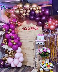 La decoración con globos es una opción divertida y económica para llenar de fantasía y colorido cualquier evento; Como Hacer Arcos Organicos Videos Ideas Y Disenos