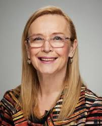 Debi Bowman's Instagram, Twitter & Facebook