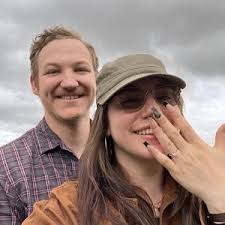 Arianna Fox and Eric Pierce's Wedding Registry