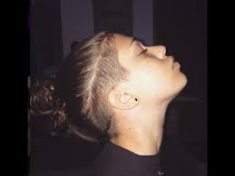 La coiffure beauty salon in carmel, california. Passer Du Long Au Court Le Sidecut Youtube