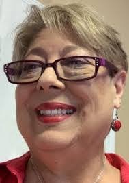 Katherine Manis's Instagram, Twitter & Facebook