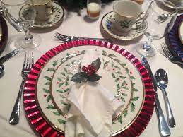 Christmas Place Setting Red Charger Plate With Gold Lenox Holiday China Napkin Ring Gold Purse Stra Christmas Dishes Christmas Dinner Set Christmas Luncheon