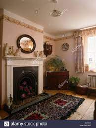 Our impeccably crafted drapes are synonymous with home. Wallpaper Borders For Bedroom Wallpaper Border Ideas For Living Room Homebase Wallpaper ìž'ì€ ê±°ì‹¤ ì¹¨ì‹¤ ë²½ ìž¥ì‹ ì§' ê¾¸ë¯¸ê¸°