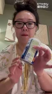 媽半夜偷吃普渡罐頭「熟悉喀喀聲」一響秒被3貓包圍：快交出來| ETtoday寵物雲| ETtoday新聞雲