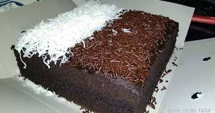 Bolu sendiri adalah kue yang mempunyai tekstur lembut serta mempunyai rasa yang manis. 22 Resep Brownies Panggang Ukuran Gelas