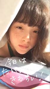 serena motola おしゃれまとめの人気アイデア pinterest catmasutra art 雀斑 女性 顔 顔