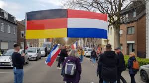 Maybe you would like to learn more about one of these? Teruglezen Paus Opent Gebedsmarathon Voor Einde Corona 1limburg Nieuws En Sport Uit Limburg
