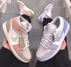 Air Jordan 1 Mid Milan On Feet In 2020 Jordan Shoes Girls Nike Shoes Outfits Fashion Shoes Sneakers