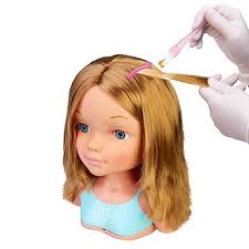 Nancy Un día de Secretos de Belleza con Flequillo, Busto de peluquería y  Maquillaje con Pelo Largo y Accesorios para peinar y maquillar, para niñas  y niños a Partir de 3 años,