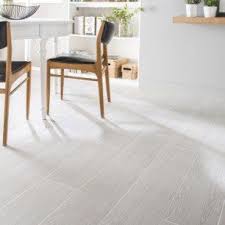 Carrelage Sol Et Mur Blanc Calcaire 1 Effet Bois Avoriaz L 20 2 X L 80 2 Cm Carrelage Interieur Maison Etage Carrelage