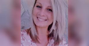 Laura Grubb's Instagram, Twitter & Facebook