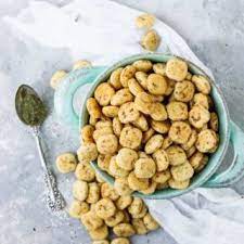 Homemade Seasoned Oyster Crackers Mom S Dinner Recipe Oyster Crackers Seasoned Oyster Crackers Ranch Oyster Crackers