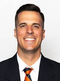 Noah Vaughn's Instagram, Twitter & Facebook