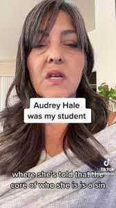 Lora Haley's Instagram, Twitter & Facebook