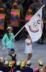 奧林匹克五環（英語： the olympic rings 或稱五環會徽、奧林匹克運動會會徽），是五個互扣的環圈，五環的顏色自左至右為藍、黃、黑、綠、紅，也可用單色繪製，而底色為白色。 ä¸­è¯å°åŒ—çš„æ•…äº‹ æ°'å ±taiwan People News