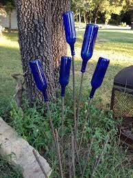 Spirit Yard Art Rebar Blue Bottles By Kb Crafting Solutions Garden Art Crafts Yard Art Yard Decor