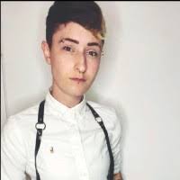 Amber Daw's Instagram, Twitter & Facebook