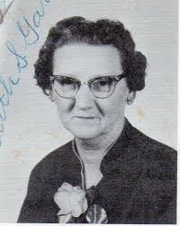 Remember your "Block" classes in Junior High? (English and Social Studies.)  Here are the teachers of mine: Ruth Garrison for 7th Grade and Mildred  Shawhan for 8th. Mrs. Garrison had us memorize