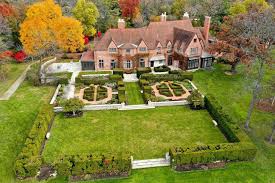 730 S Ridge Rd Lake Forest Il 60045 Mls 10152242 Zillow Lake Forest Forest Old Houses