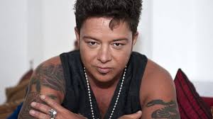 Éric Lapointe, un artiste à part entière qui se donne corps et âme