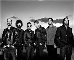Nach anfänglichen schwierigkeiten mit der versorgung, der isolation und den noch unbekannten natürlichen voraussetzungen, konnte sich sydney allerdings sehr schnell den ruf einer weltstadt erarbeiten. Linkin Park Metal Punkbands Wiki Fandom