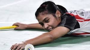 Denmark's tine baun plays ratchanok intanon of thailand in the women's singles finals of the yonex all england open 2013 badminton championships 2013. Pb8tkrz Noapim