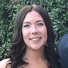 Dawn Putnam's Instagram, Twitter & Facebook