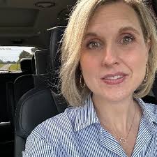 Kristin (@Kristin416)