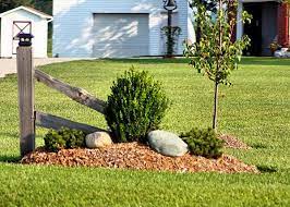 As with any wooden fence option, split rails and shaped posts can add a primitive element to your yard, making it look more natural as a whole. Simple Landscaping Pictures And Ideas Driveway Entrance Landscaping Farmhouse Landscaping Rustic Landscaping