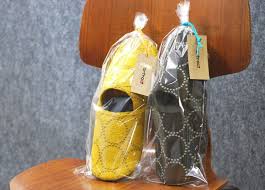 楽天市場 デンマーク クヴァドラ社 mina perhonenミナペルホネン の皆川明氏がデザインした生地を使用したルームシューズ ブラウン かわいい おしゃれ 北欧 スリッパ 北欧 タンバリン 新築祝い 引っ越し祝い プレゼント artract ミナペルホネン 引っ越し祝い