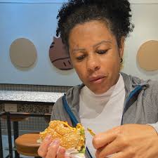 Sandra Fontes| Personal das Mulheres 40+ (@personalfontes) • Instagram  photos and videos