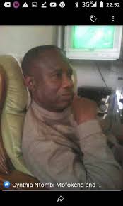 What are the duties of a shop steward?