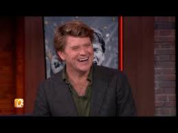 Hiermee wil hij samen met jeroen van der boom geld ophalen voor alzheimer nederland. Beau Had Een Van De Beste Dagen Van Zijn Leven Rtl Boulevard Youtube