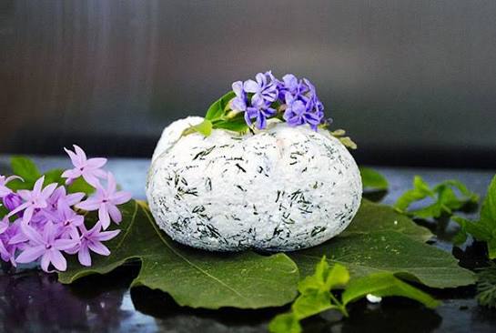 Herbed Lor Cheese