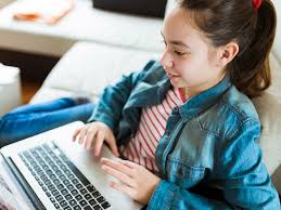 5 reasons it's the best christmas movie (& 5 reasons it's not). Leaving Kids Home Alone Australian Laws Raising Children Network