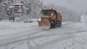 Regen, schneefall, wind, gewitter gefrierender regen. Unwetterwarnung Aktuell Festhalten Dwd Warnt Hier Vor Sturmboen Schneefall Schneeverwehungen News De