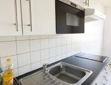 A fully equipped kitchen is offered in each suite.: F U Academy Of Languages Heidelberg Heidelberg Allemagne Reviews Language International