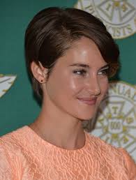At the mtv movie awards, the famous actress makes others. More Pics Of Shailene Woodley Short Side Part 36 Of 41 Shailene Woodley Lookbook Stylebistro