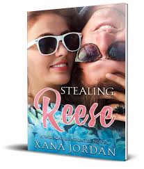 It's St. Patrick's Day, let's feature another 🍀 Senior, second baseman,  Reese, will be attending Illinois State studying health and wellness in the  Fall (go Redbirds)! She began her athletic life as