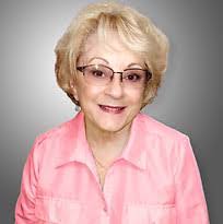 Leslie Gantt's Instagram, Twitter & Facebook