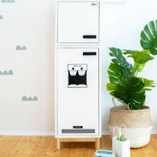 Kuhlschrank Fur Die Kinderkuche In 2020 Kinder Kuhlschrank Kinderkuhlschrank Ikea