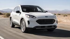 Foregoing its sport utility vehicle look for the 2013 model year, a completely new ford escape debuted a more crossover physique. 2020 Ford Escape Hybrid Review Why It S The Best Way To Escape